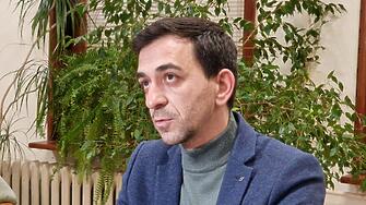 Кадри в порно сайтове: Популярни лица и непълнолетни са сред заснетите в Бургас