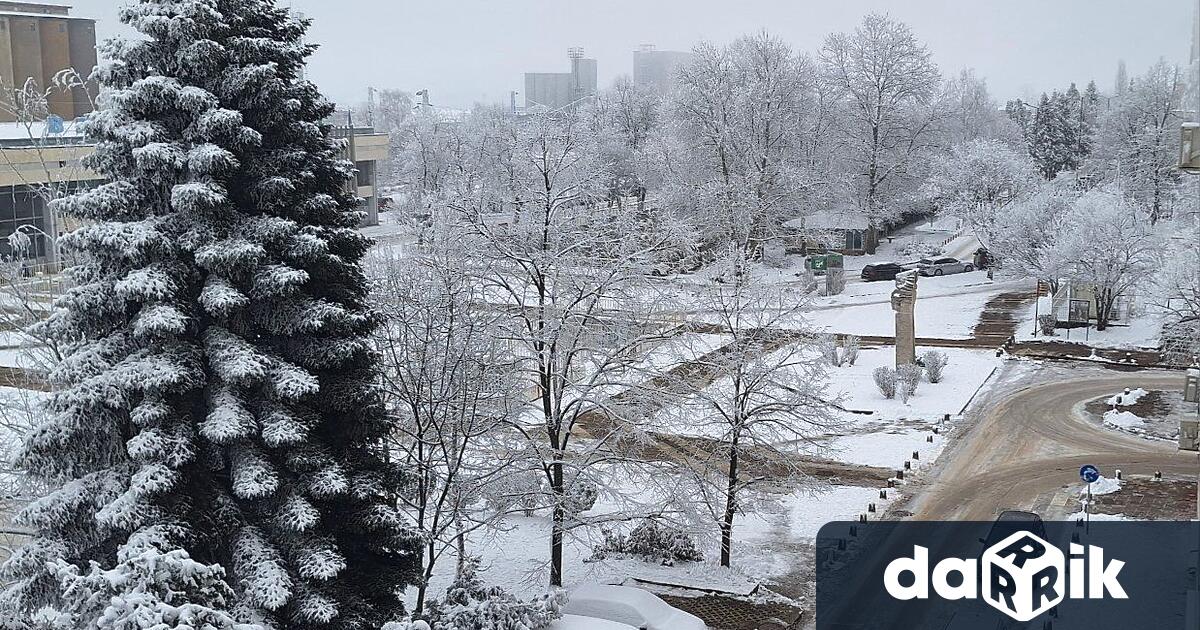МинималнитетемпературивСевернаБългариящебъдатот 7до 11градуса Презцелияденвнискитеместащебъдемъгливо снискиоблаци Следобедотзападоблацитещесеуплътняват Опасно студено ще е