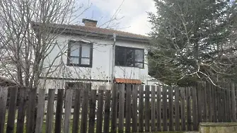 Още снимки от къщата на изчезналия след убийството в Петрохан Ивайло Калушев