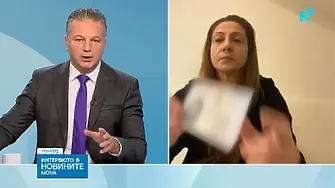 Юристи: Водещ няма право да иска лична карта на гост