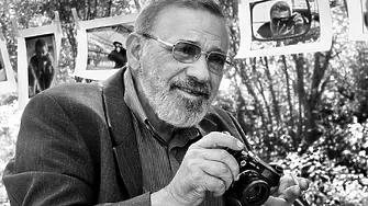 Сдружение „Фото Художници“ открива фоизложба „Старата школа“ 