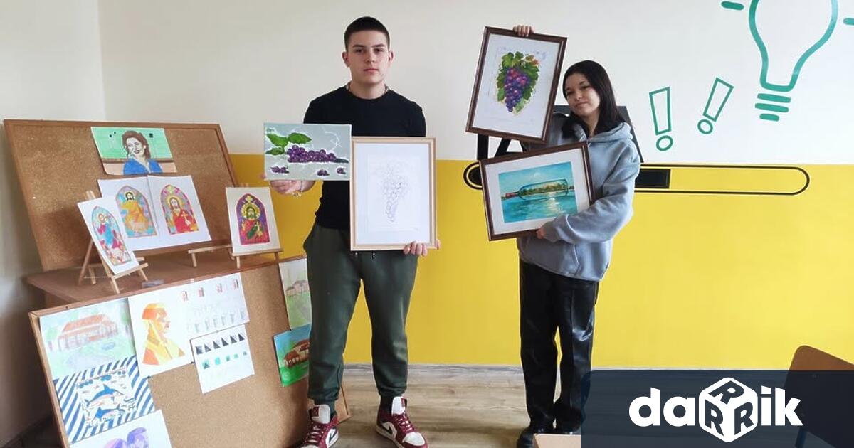 Благотворителна изложба ще представи картини на ученици от Професионалната гимназия