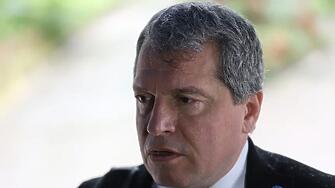 Тошко Йорданов: Днес има писмо от политическия и морален труп Кирил Петков