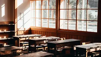 Учител от плевенско село е задържан за педофилия