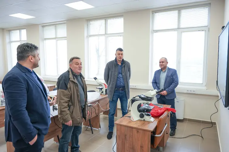 Деканското ръководство на Факултет „Ветеринарна медицина“ при МУ-Плевен проведе продуктивна работна среща в Учебна база „Д-р Едуард Хаскел“ - гр. Пордим