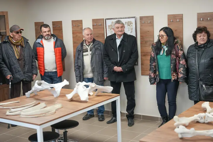 Деканското ръководство на Факултет „Ветеринарна медицина“ при МУ-Плевен проведе продуктивна работна среща в Учебна база „Д-р Едуард Хаскел“ - гр. Пордим