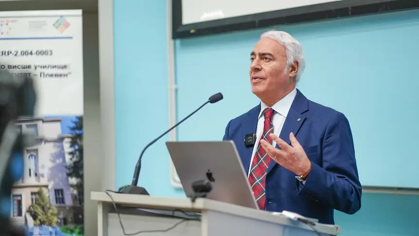 МУ-Плевен удостои д-р Джузепе Бигати със званието „Почетен професор“