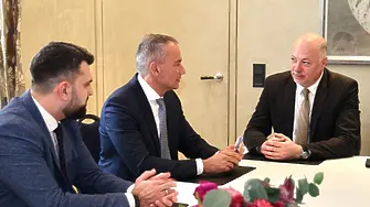 Желязков и Георгиев се срещнаха с върховния представител за Газа Николай Младенов