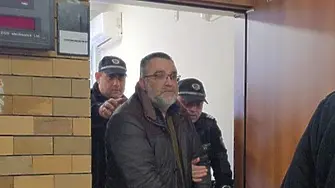 Стана ясно остава ли в ареста задържаният за 205 хиляди фалшиво евро