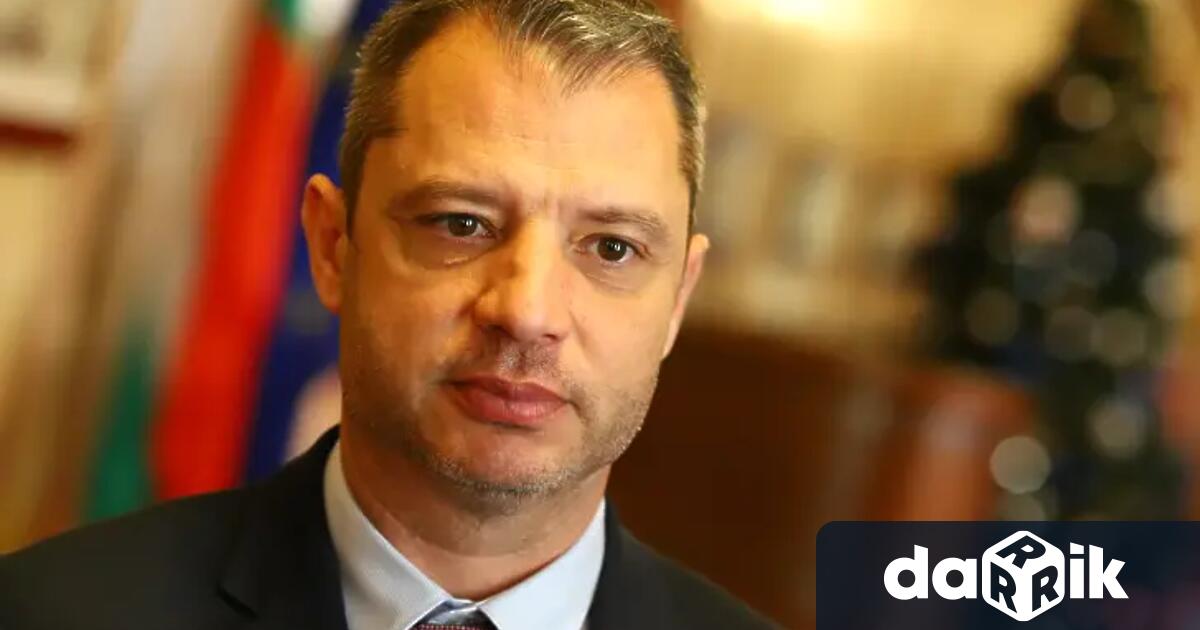 Не е вярно че напускам ГЕРБ Оставам в партията и