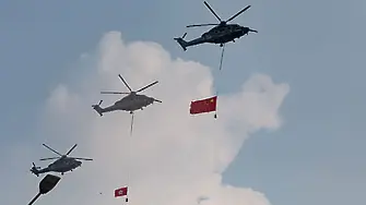 Близо 2 милиарда души по света отбелязват Китайската Нова година