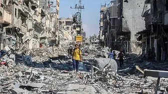 Израелски въздушни удари са убили 11 души в Газа, твърдят палестински медици