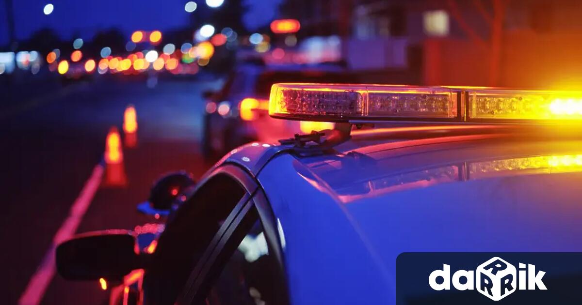 Тир блъсна и уби пешеходка край село Петко Каравелово Временно