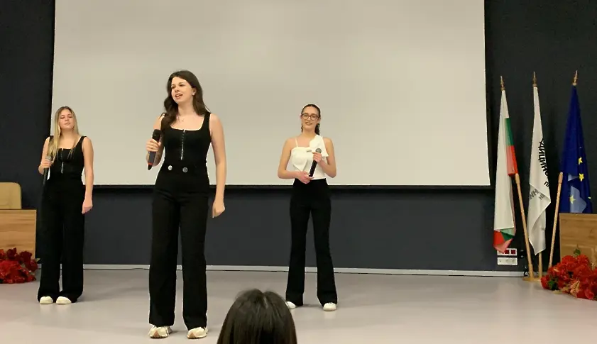 МУ-Плевен откри академичната година за нов випуск чуждестранни студенти от 36 държави