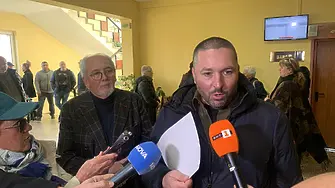 Николай Попов обвини вещото лице проф. Карапетков в умишлени мадипулации