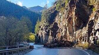 Започва разчистването на пътя Велинград – Сърница