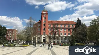 Готов е графикът за дейности за прием в първи клас в общинските училища на територията на община Плевен за новата учебна година