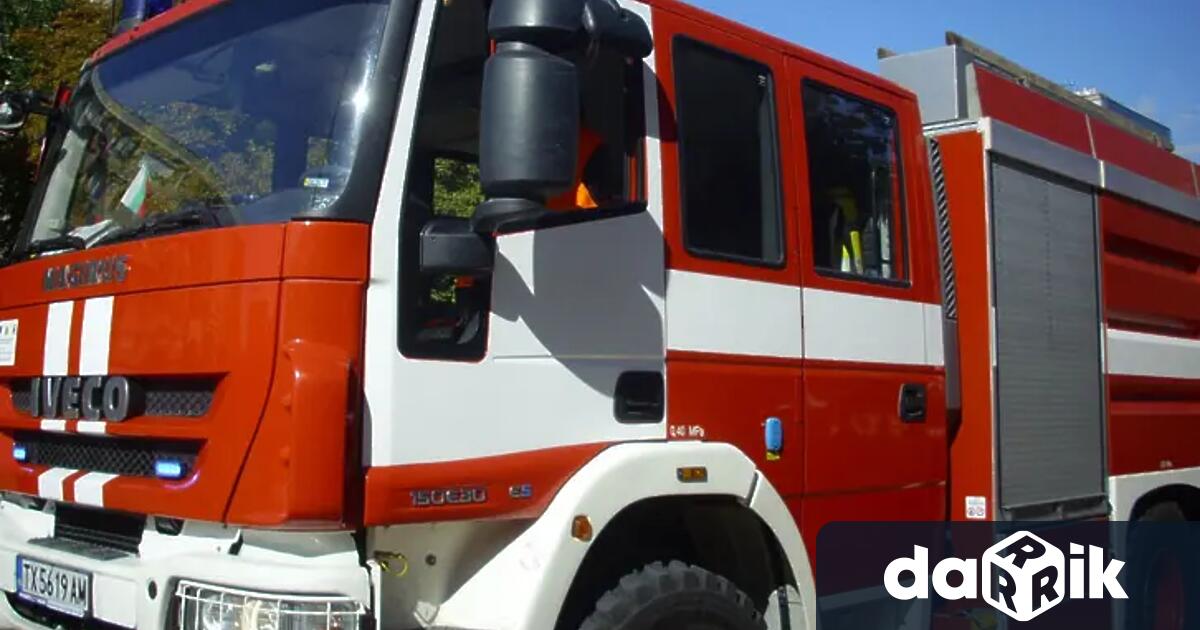 Опит за палеж на входна врата в жилищна сграда в