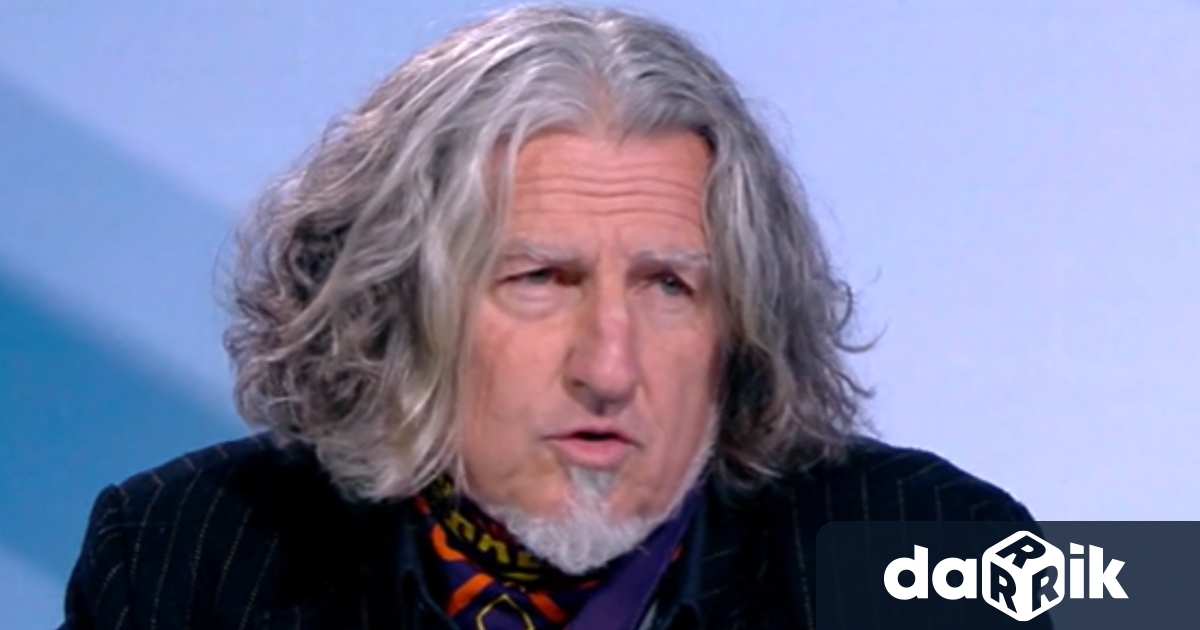 Малките общности винаги са организирани около някаква тайна а тайната