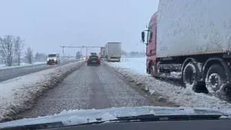 56 машини работят по републиканската пътна мрежа в област Плевен