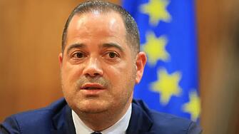 Калин Стоянов: Атанас Атанасов публично се отрече от служебното правителство Йотова-Сорос-Петрохан“