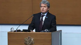 Тошко Йорданов: Ще се закълнат министрите от кабинета „Петрохан“
