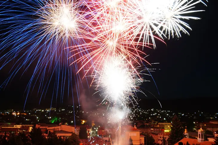 Алеята на свободата от Панагюрище до м. Оборище е най-важният проект в новия дарителски договор на „Асарел-Медет“