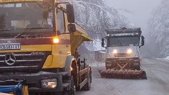 Тежка пътна обстановка в Северозапада заради обилния снеговалеж