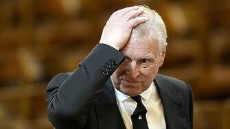 Полицията арестува бившия принц Андрю по подозрение в неправомерно поведение