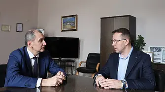 Министър Околийски възстановява д-р Благомир Здравков начело на детската болница