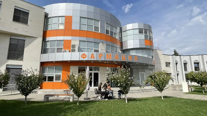  Факултет „ Фармация “ на Медицински университет – Плевен отбелязва 10 години сполучливо развиване 