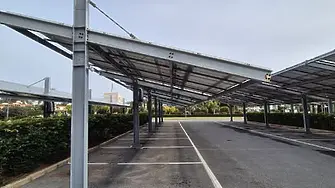 Кметът на Враца попита дали хората искат изграждането на гаражни клетки с фотоволтаици в града