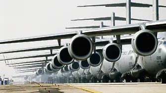 Министерство на отбраната даде обяснение за самолетите на летище „Васил Левски“