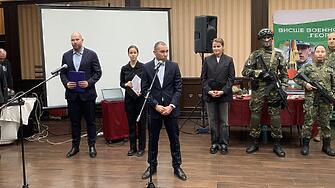 Областният управител инж. Мартин Мачев присъства на откриването на изложението „Избирам да уча и остана в България“