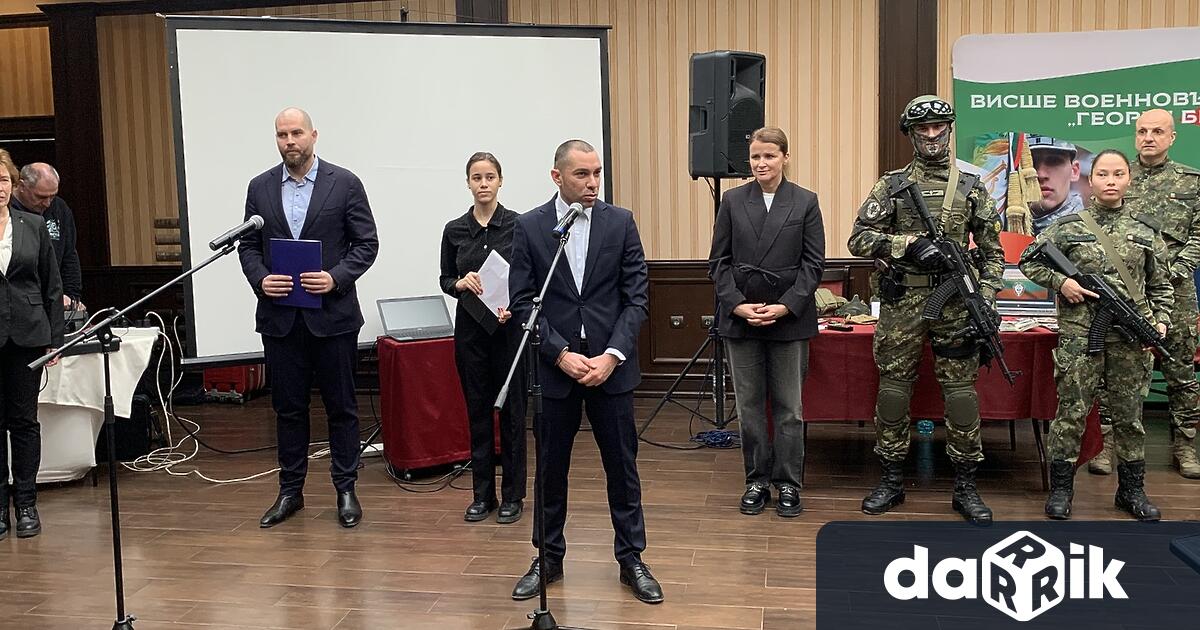 Областният управител на област Плевен инж Мартин Мачев идоц д рИван
