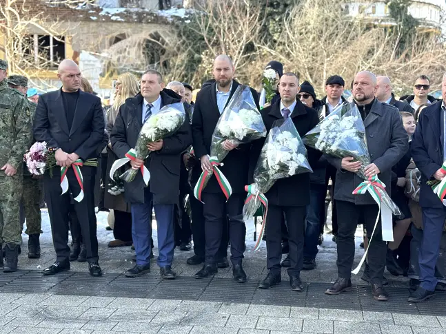 С признателност и преклонение: Плевен отбеляза 153 години от гибелта на Васил Левски