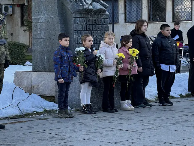 С признателност и преклонение: Плевен отбеляза 153 години от гибелта на Васил Левски