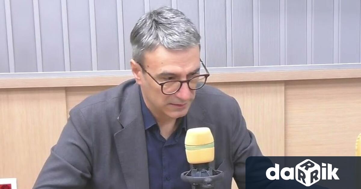 През първия ми работен ден поканих господин Младеновски председателя на