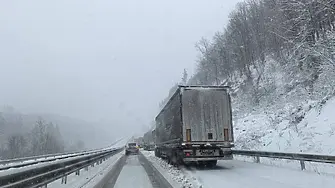 Зимна пътна обстановка в област Врачанско