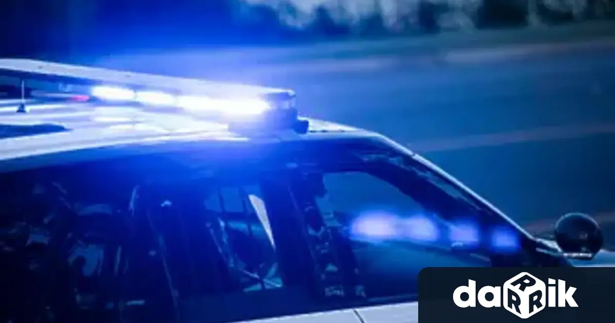Служител на Участък Якимово при Районно управление Лом е катастрофирал