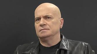 Трифонов: Това е чудовищен скандал на служебното правителство!