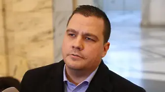 Балабанов: „Петрохан” е голямата бомба, ПП-ДБ хвърлят „димки” с регулаторите