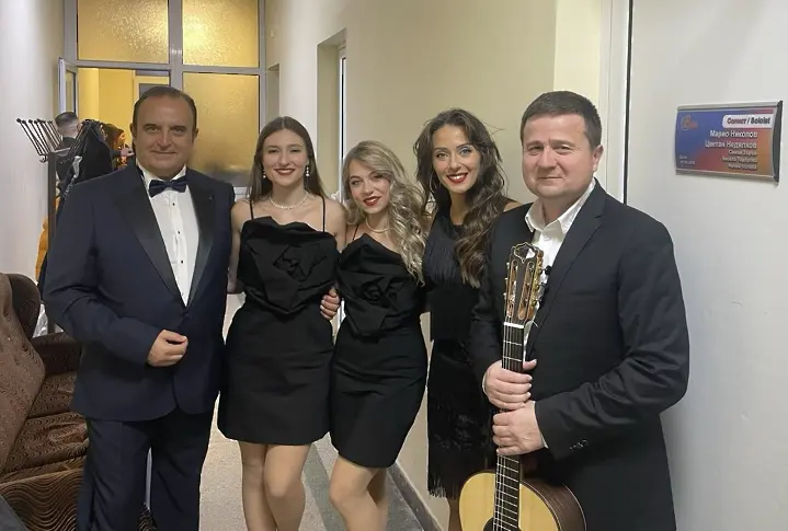 Национално турне "Музиката на Испания и Латински Америка" със звездни солисти и Симфониета-Враца в нови български градове