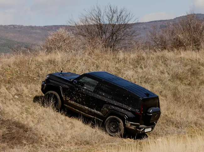 Премиум офроуд: MHERO2 817 вече в България