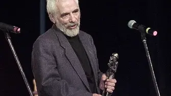 Прощаваме се с Асен Шопов