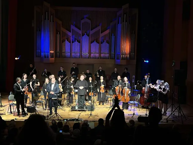 Национално турне "Музиката на Испания и Латински Америка" със звездни солисти и Симфониета-Враца в нови български градове