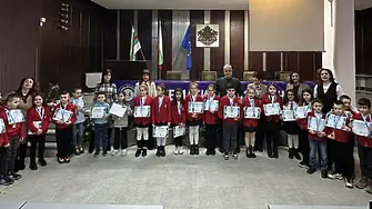 Общо 99 медала за сливенски учреници от международното състезание „Математика без граници“