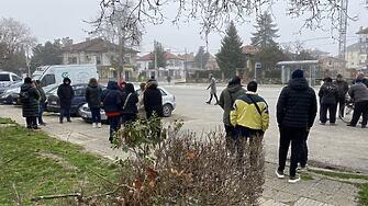 Жители на пловдивски квартал протестираха заради разбити улици