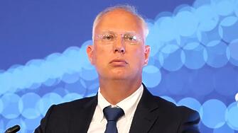 Пратеникът на Путин пристигна в Женева