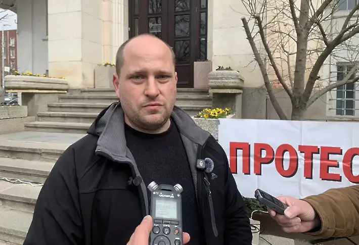 В Плевен: Протест срещу високите цени на ток, вода и парно